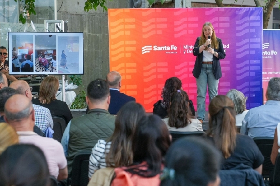 La Provincia amplía y fortalece las políticas alimentarias con el programa Santa Fe Nutre