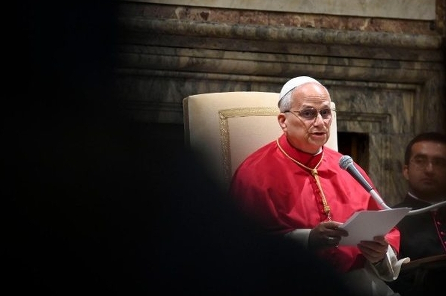 El Papa: hoy se busca la paz con las armas, es urgente fortalecer el diálogo