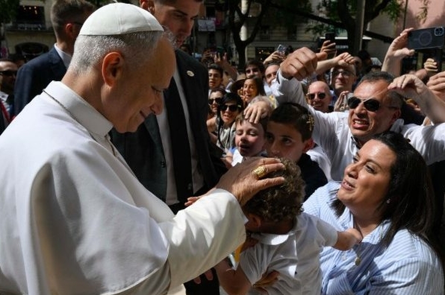 A un mes de la visita de León XIV a España: el mensaje del Papa sigue inspirando gestos de esperanza