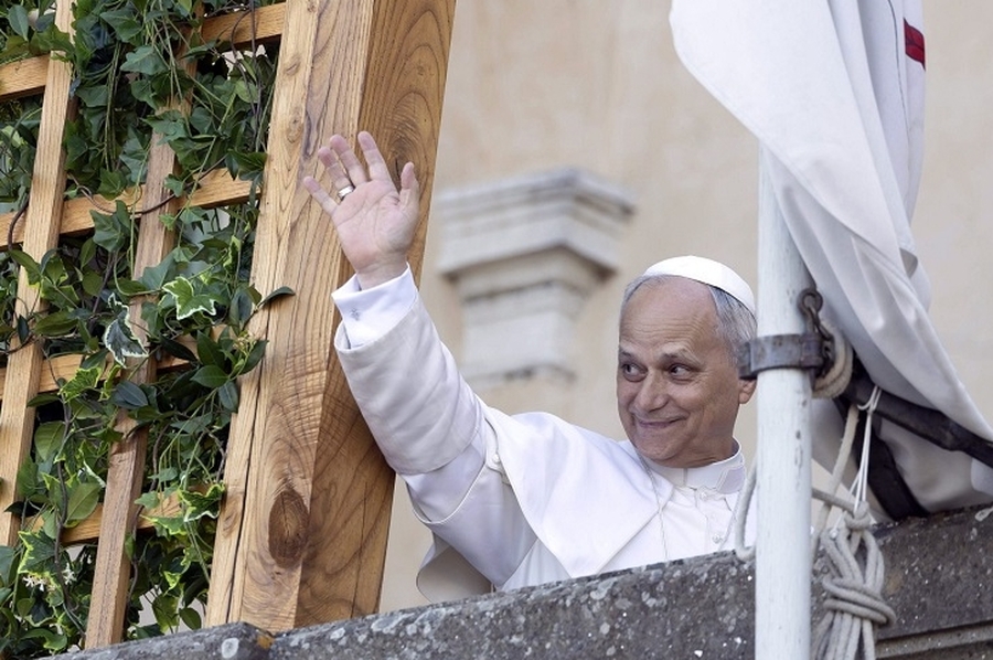 El papa León XIV inició sus vacaciones en Castel Gandolfo