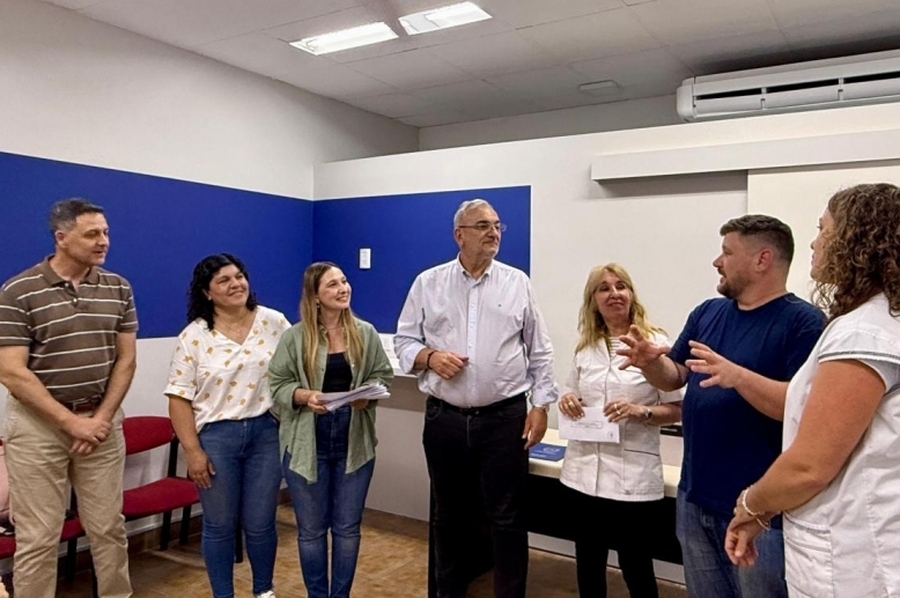 Encuentro de Calvo y Chivallero con representantes de instituciones intermedias