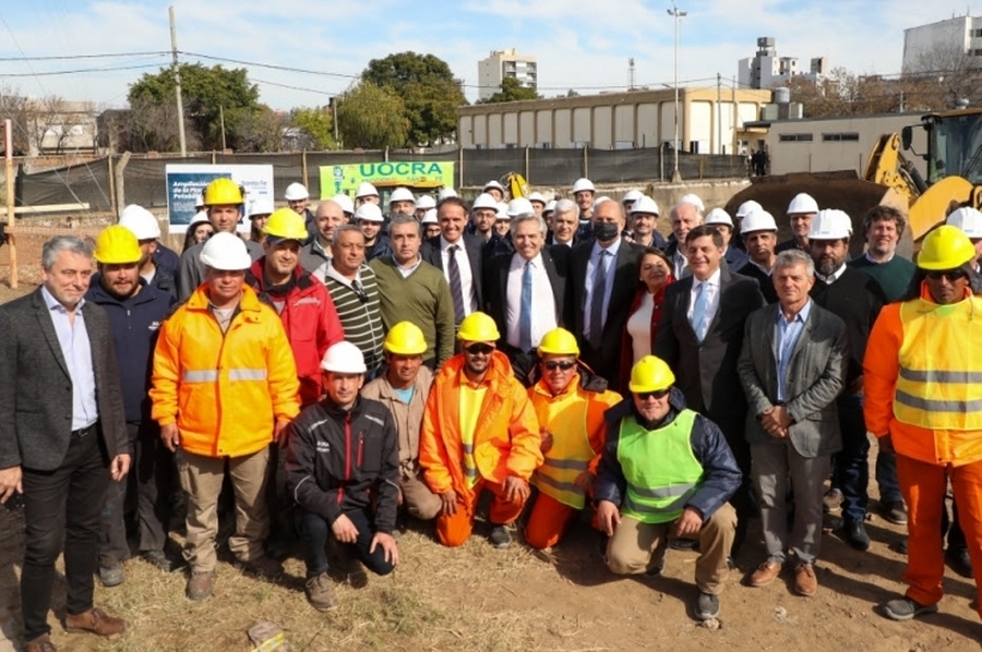 Perotti y Fernández participaron del inicio de obras para la ampliación de las Plantas Potabilizadoras de Santa Fe y Granadero Baigorria