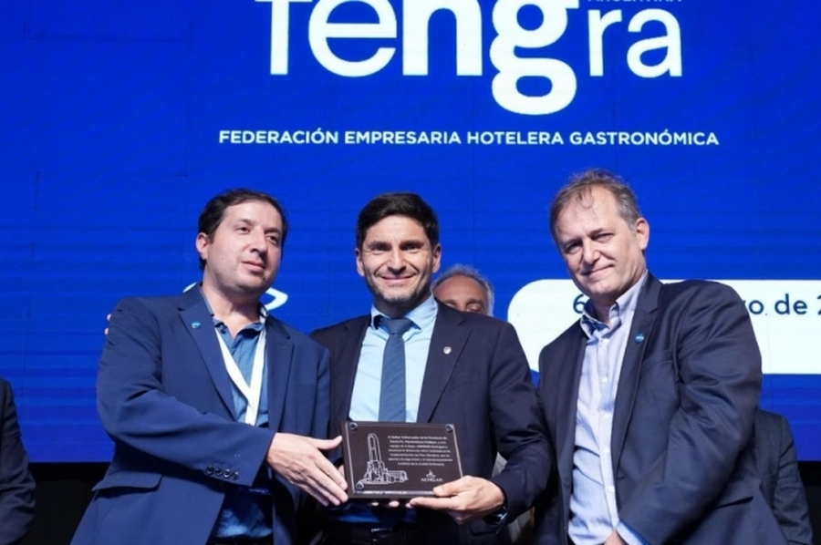 Pullaro recibió un reconocimiento de la hotelería nacional por el plan de seguridad que transformó Rosario