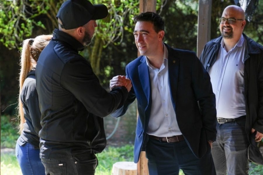 Provincia exhibió lotes y propiedades de Funes y Roldán que serán parte de la gran subasta de bienes incautados al delito