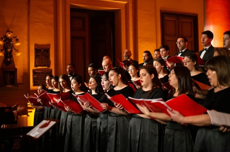 El Palacio Legislativo se vistió de gala para celebrar su 110 aniversario con un concierto coral
