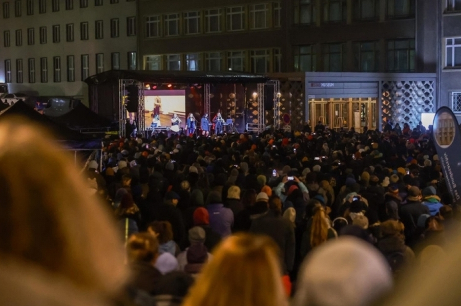 Música, alegría y libertad: más de 500.000 personas celebraron los 35 años de la caída del Muro de Berlín