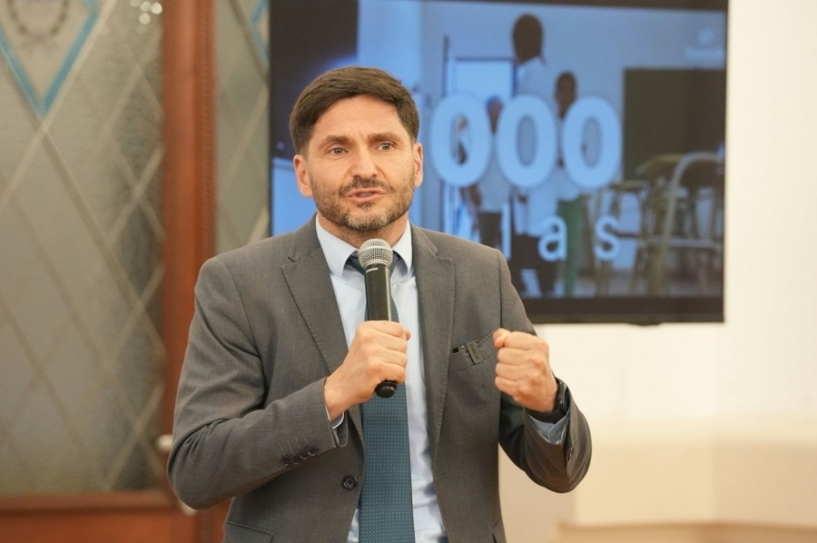 Pullaro: “Estamos poniendo las bases para tener el sistema educativo más robusto de la República Argentina”