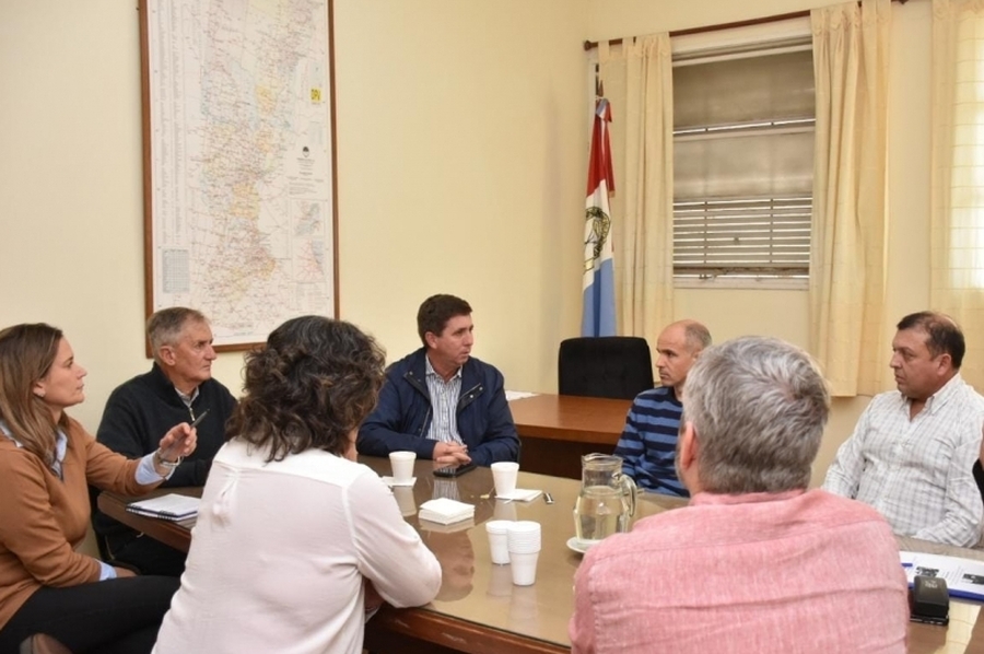 El Senador Pirola avanza con trabajo conjunto para potenciar la producción de las industrias lácteas de la región