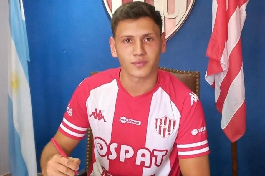 Es oficial: Enzo Roldán firmó su nuevo contrato con Unión