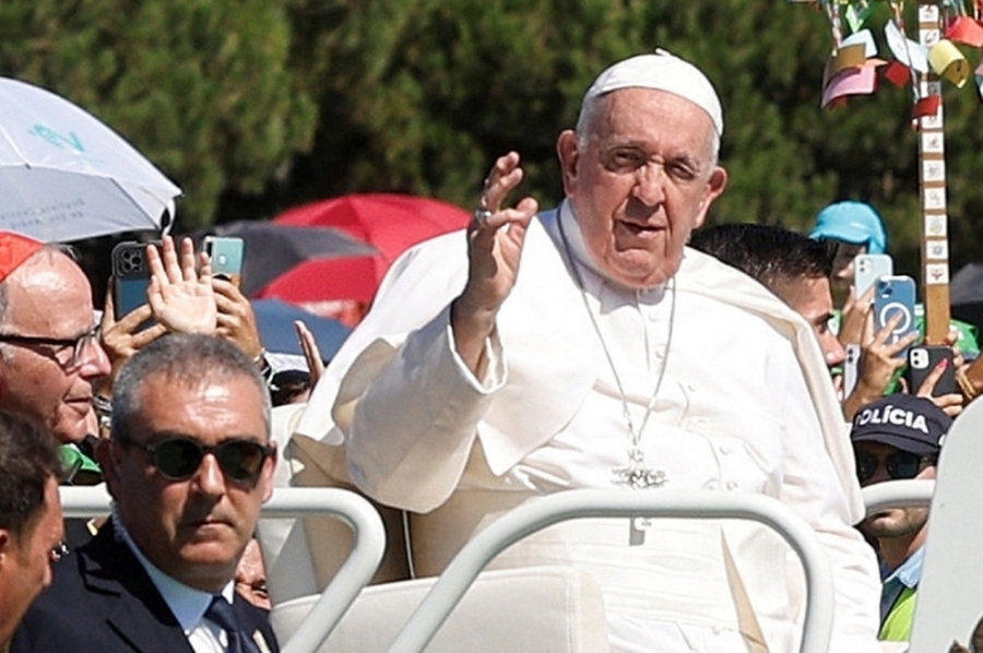 En un viaje histórico, el Papa Francisco relanza las relaciones entre el Vaticano y Mongolia