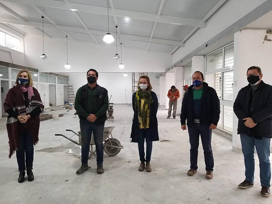 Borla visitó la obra del Jardín de Infantes N° 94 de San Justo