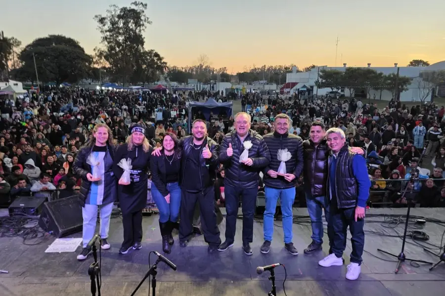 Michlig y González presentes en el exitoso 1° Concurso del Pollo a las Brasas en Hersilia