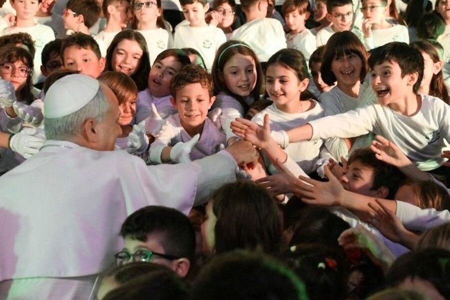 El Papa llamó a proteger a los menores con verdad, justicia y sin miedo al escándalo