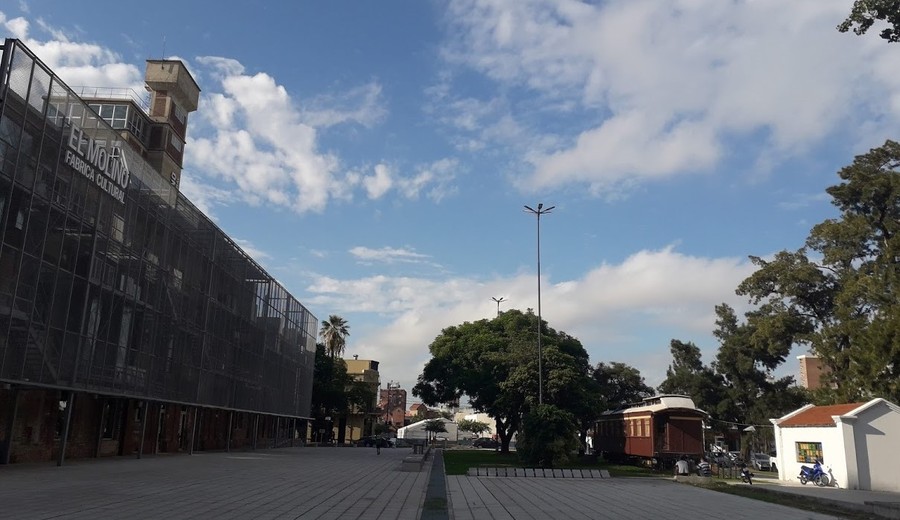 Viernes templado y mayormente nublado en la ciudad de Santa Fe