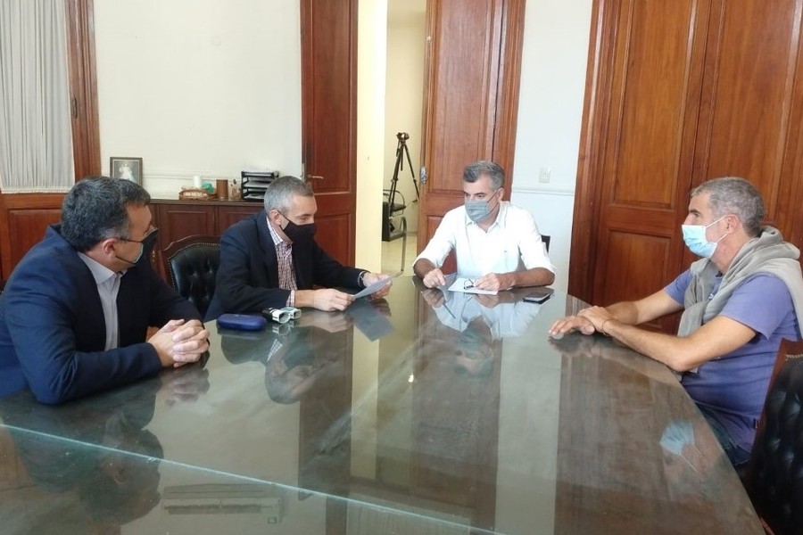 Rigo firmó el Incluir por la «Plaza Cristóbal Fernández»