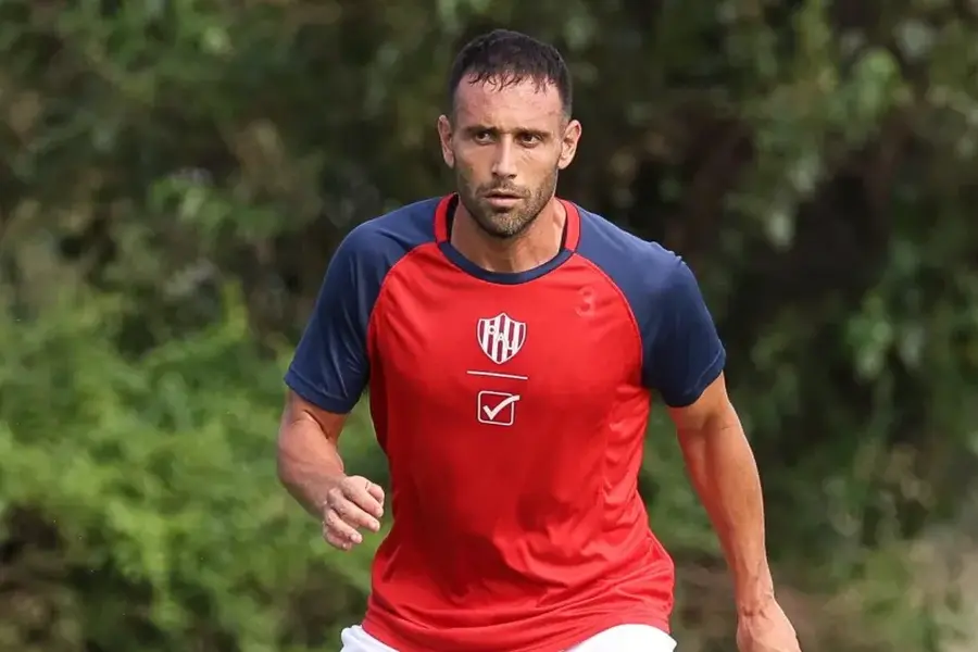 Unión: Corvalán vuelve a la lista de convocados para enfrentar a Agropecuario por Copa Argentina